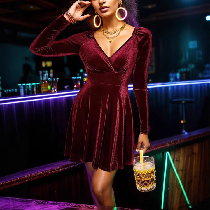 Damen Samt-Wickelkleid mit taillierter Silhouette, V-Ausschnitt und ausgestelltem Rock Drune