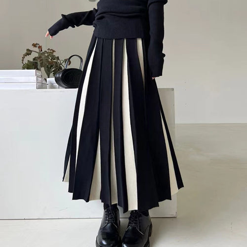 Damen Eleganter Plissee-Rock mit kontrastierenden Streifen Drune