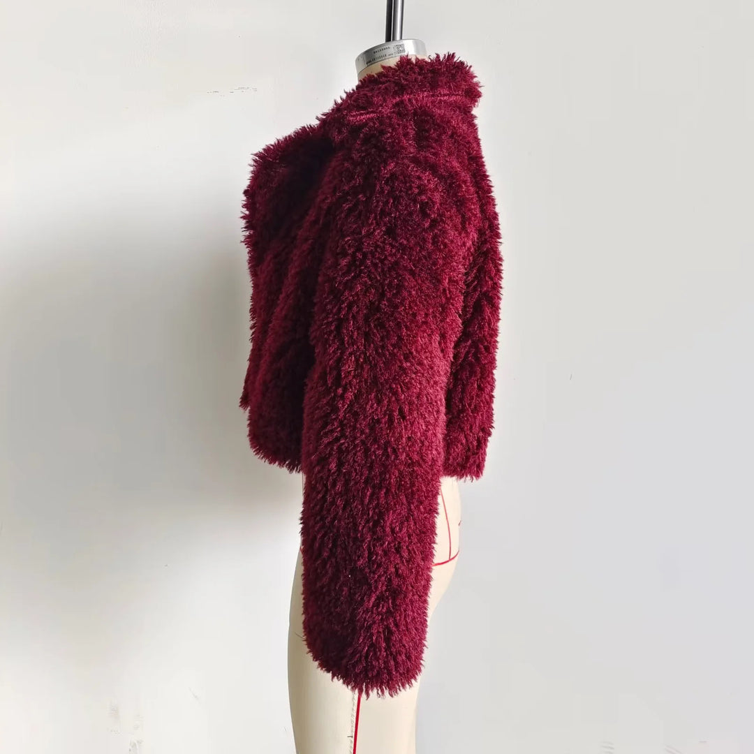 Damen nan kurze Teddy-Kunstfelljacke mit großem Schalkragen, kastigem Cropped‑Schnitt und weicher Plüschstruktur Drune