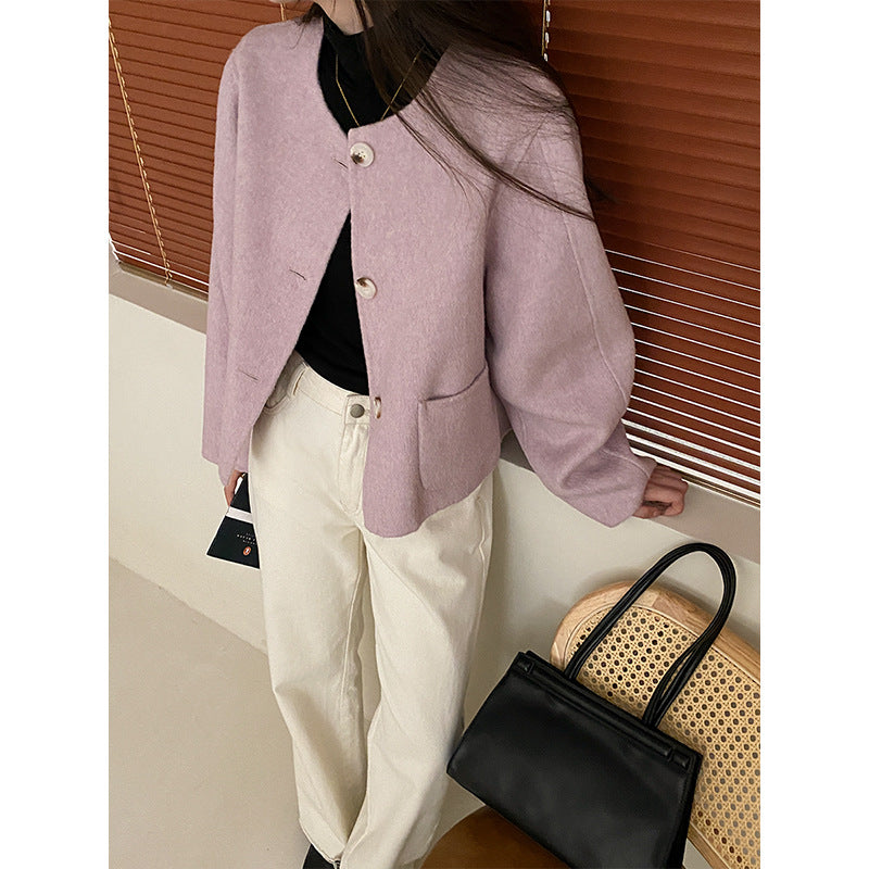 Damen weiche und modische Strickjacke mit klassischen Knopfdetails Drune