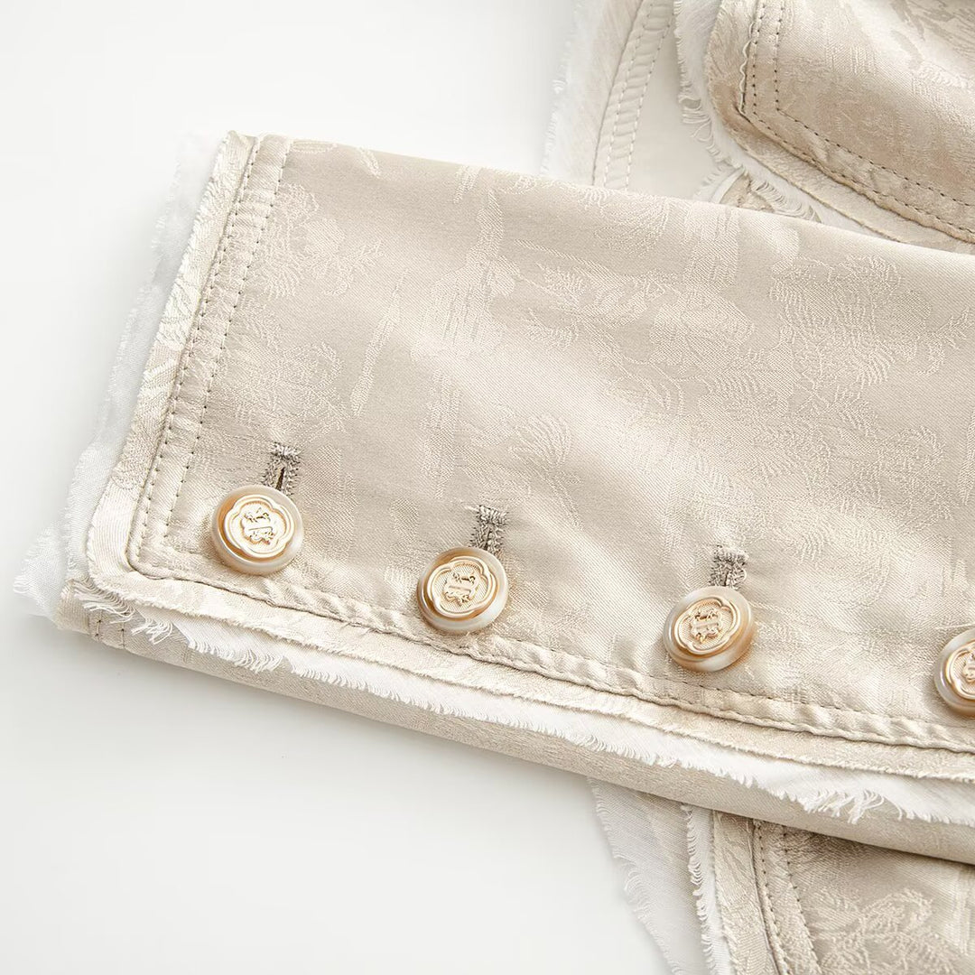 Damen Ornamentale Militärjacke aus Jacquard mit asymmetrischer Zierknopfleiste Drune