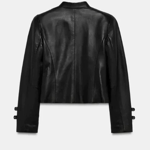 Damen Kurz geschnittene Kunstleder‑Militärjacke mit Stehkragen und Zierkordeln Drune