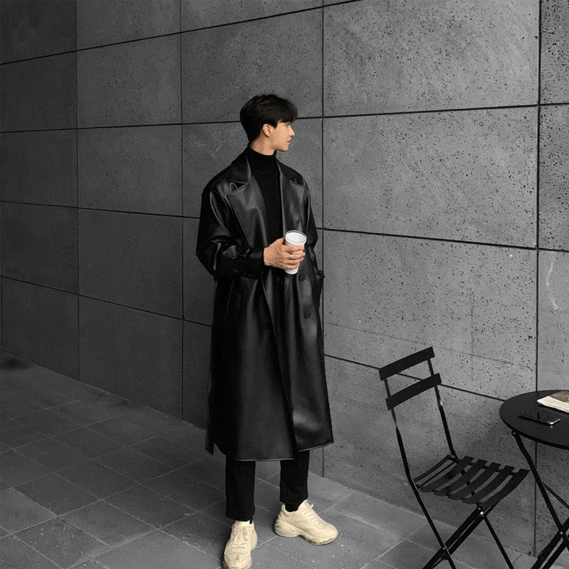 Herren modischer Longtrenchcoat aus hochwertigem Kunstleder mit elegantem Schnitt Drune