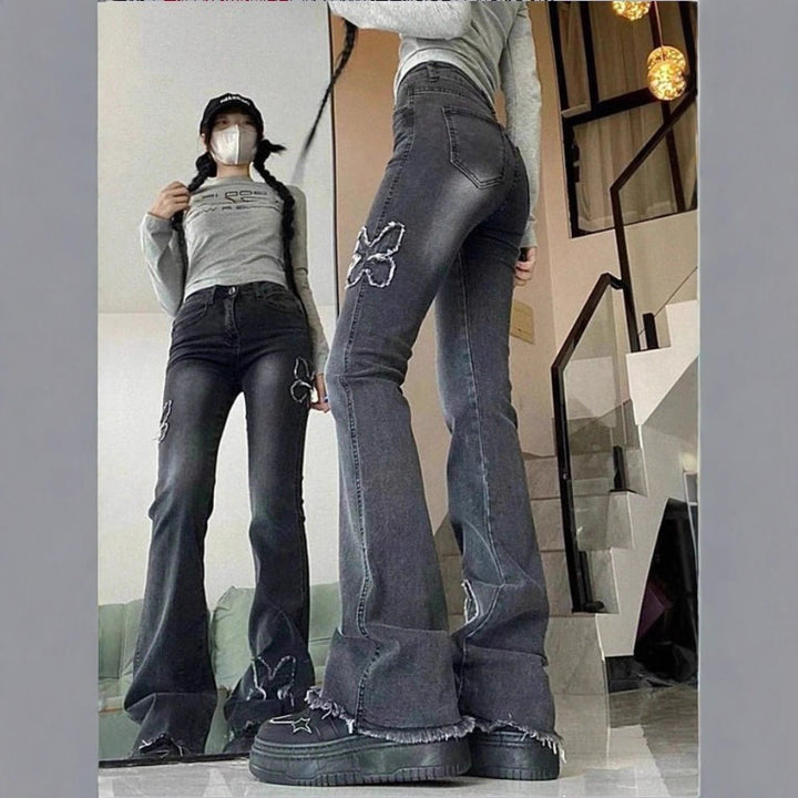 Damen Hochtaillierte Flared-Jeans mit Schmetterlingsstickerei, rohem Saum und sculptendem Stretchbund Drune
