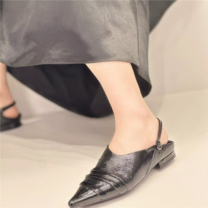 Damen Spitz zulaufende Slingback‑Mules mit dekorativem Riemen und ergonomischem Flachabsatz Drune