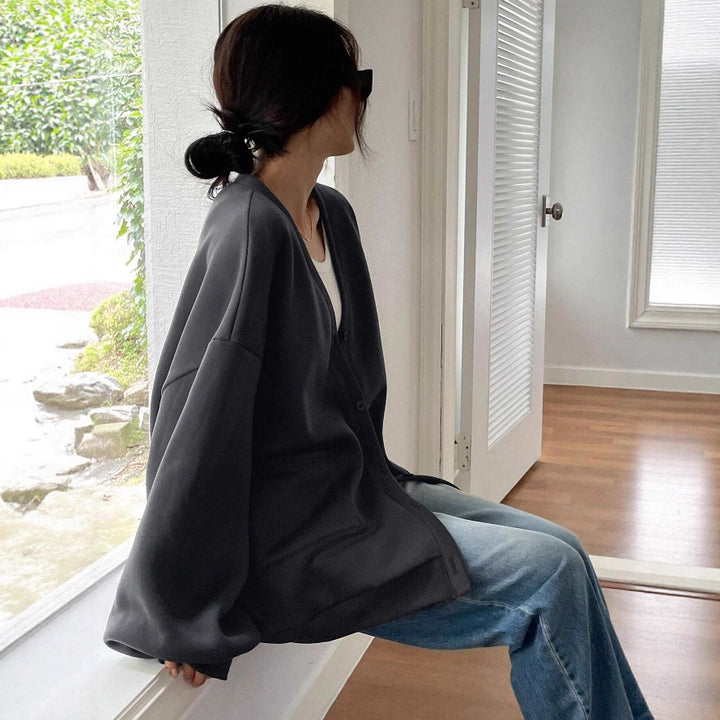 Damen Oversized Sweatcardigan mit Knopfleiste, aufgesetzten Taschen und überschnittener Schulter Drune