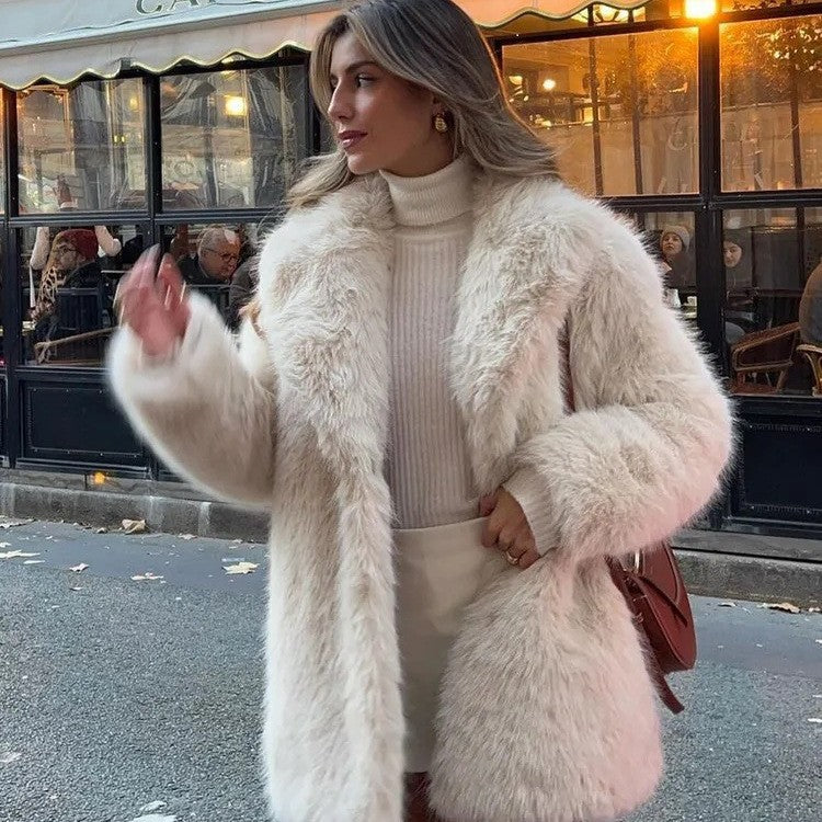 Damen Luxuriöse Oversized-Felljacke Drune