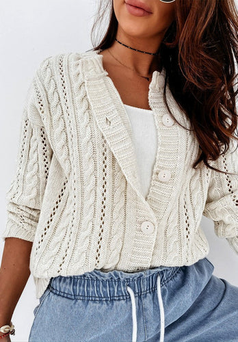 Drune | Strickjacke Wollstrick Lockere Passform Zopfmuster Knopfverschluss