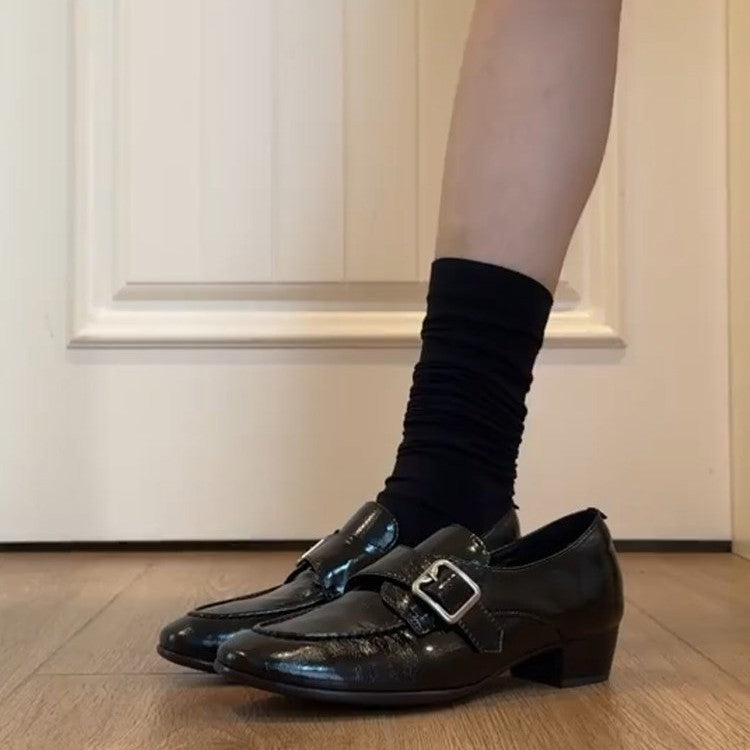 Damen Loafer mit poliertem Finish, dekorativer Metallschnalle und niedrigem Blockabsatz Drune