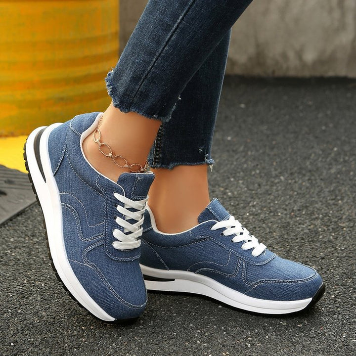 Damen leichte Sneaker im Jeanslook mit gepolstertem Komfortfußbett, stoßdämpfender EVA-Zwischensohle und profiliertem Laufsohlen-Design Drune