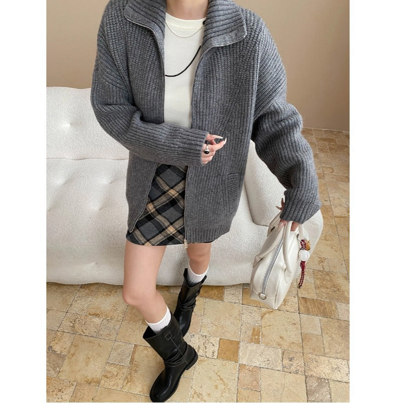 Damen kurzer Strickjacke mit großem Kragen und lockerer Passform Drune