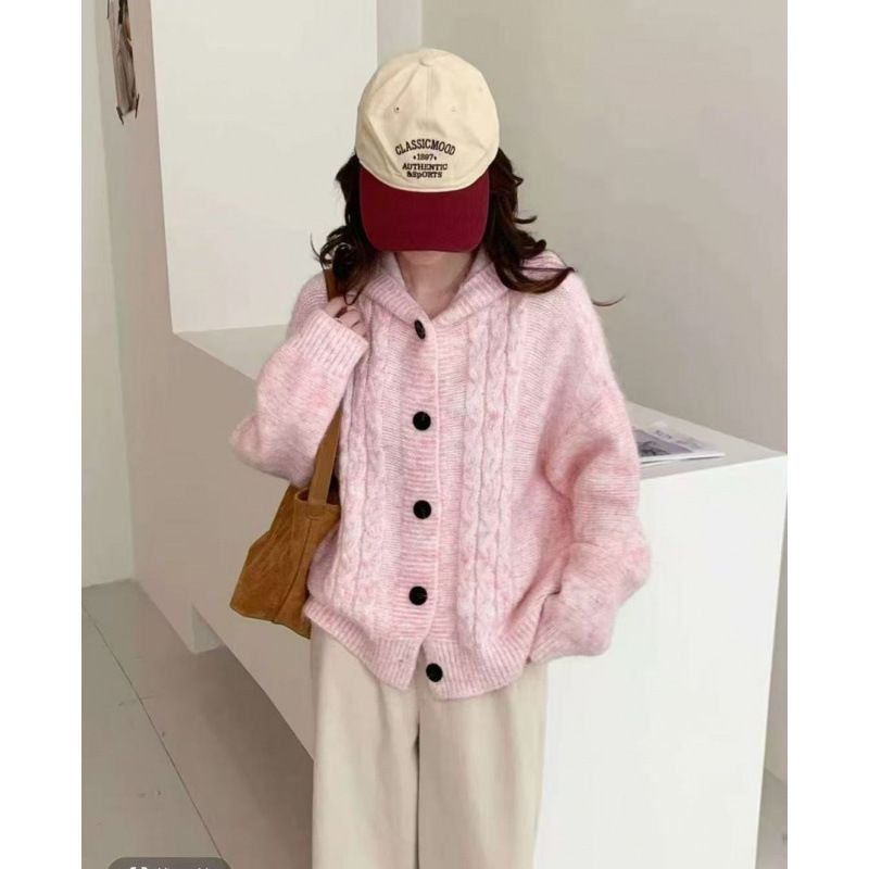 Damen Kuschelige Strickjacke mit gemütlichem Kapuzenkragen und auffälligen Knöpfen Drune