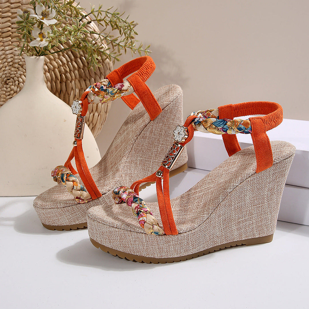 Damen Wedge-Sandalen mit geflochtenem Riemen und elegantem Schmuckdetail Drune
