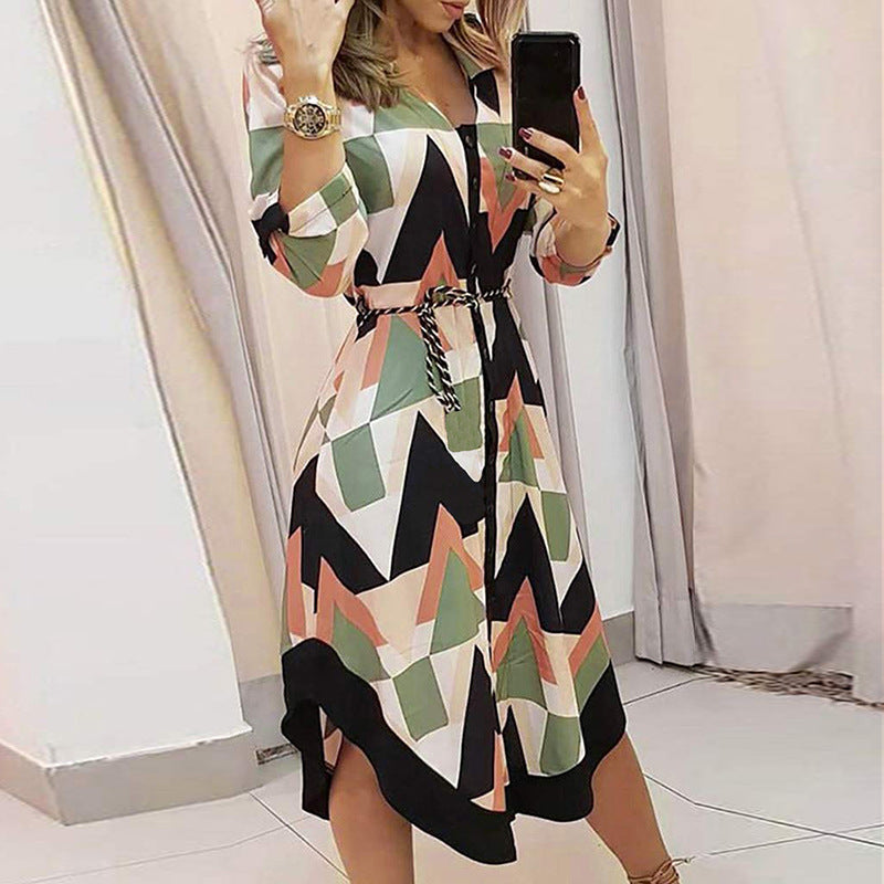 Damen Maxikleid mit modernem geometrischen Muster und eleganter Taillierung Drune