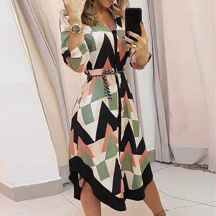 Damen Maxikleid mit modernem geometrischen Muster und eleganter Taillierung Drune
