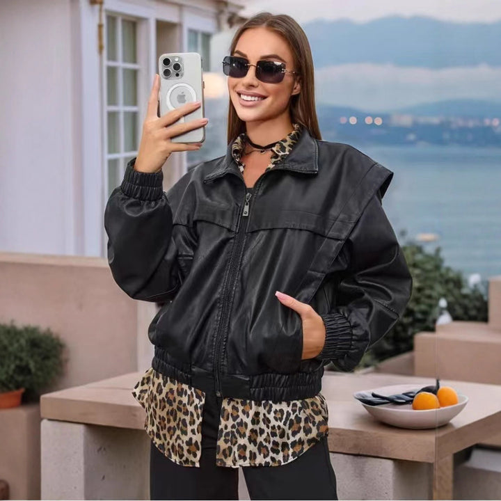 Damen Cropped Jacke im futuristischen Biker-Look aus veganer Lederoptik mit hohem Stehkragen und elastischem Saum Drune