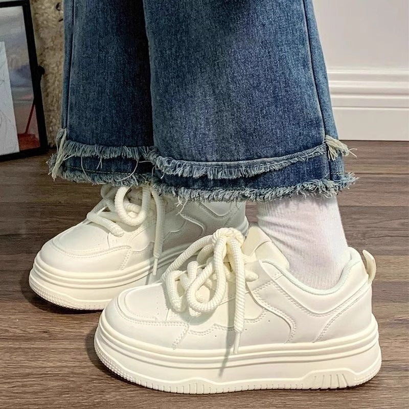 Damen Komfortable Plateau-Sneaker mit trendigem Design und dicker Sohle Drune