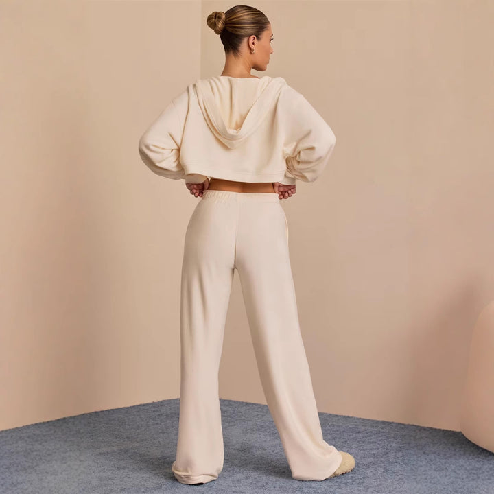 Damen gemütliches Lounge-Set mit cropped Top und weitem Hosenbein