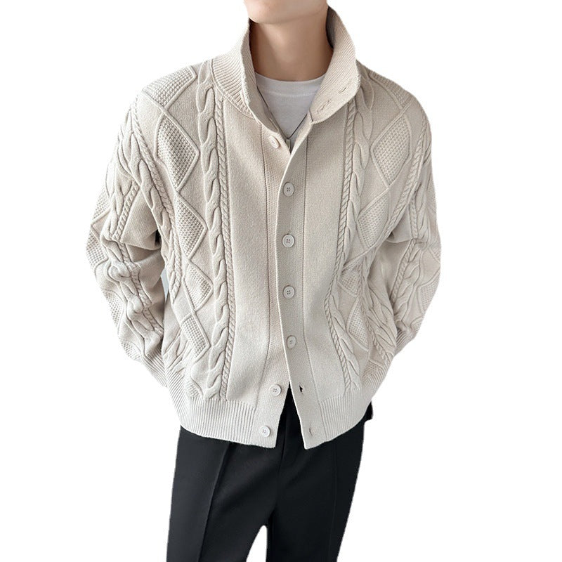 Herren Grobstrickpullover mit modernem Stehkragen und Knopfleiste Drune