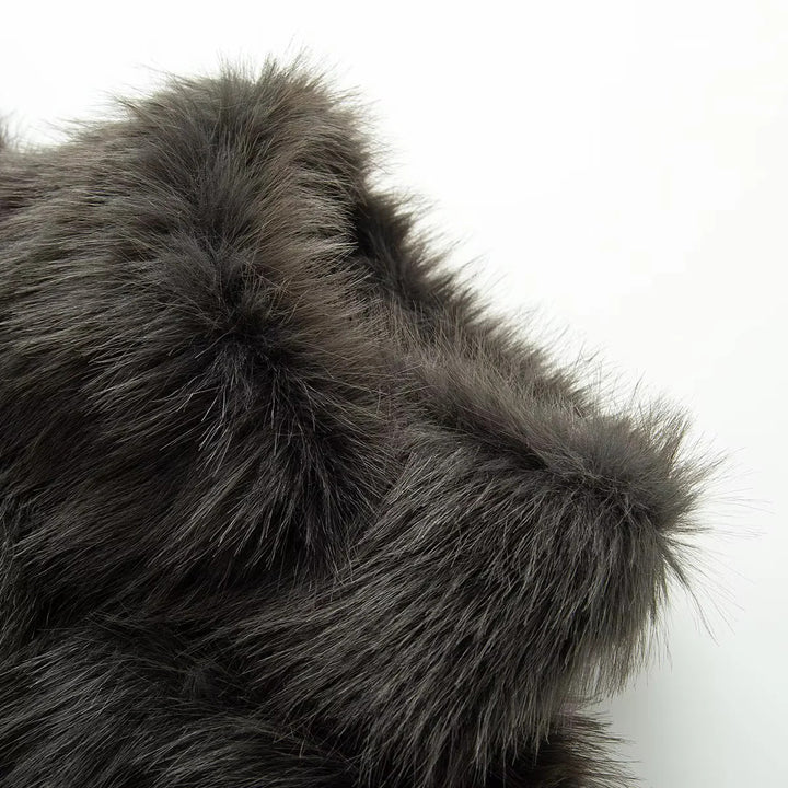 Damen nan kurzer Fauxfur Kurzblouson mit hohem Stehkragen, kurzem Boxy-Schnitt und langfloriger Kunstfelloptik Drune