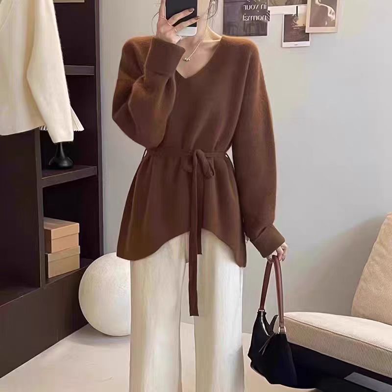 Damen Strickjacke mit Taillengürtel und V-Ausschnitt Drune
