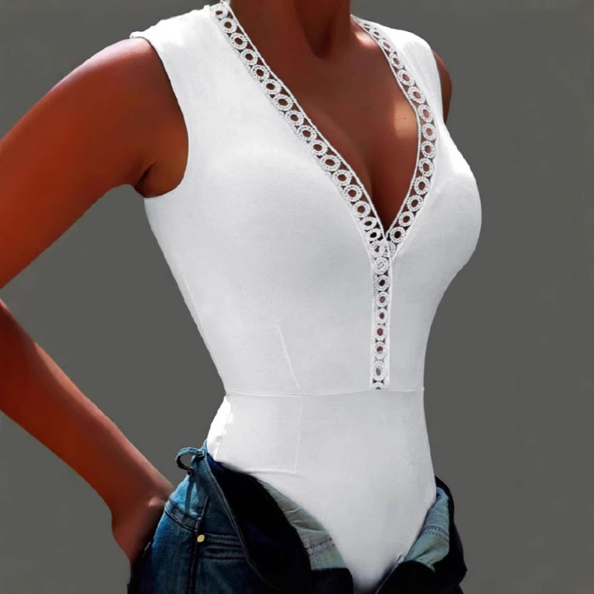 Damen Bodysuit mit dekorativem V-Ausschnitt und Spitzenbesatz Drune