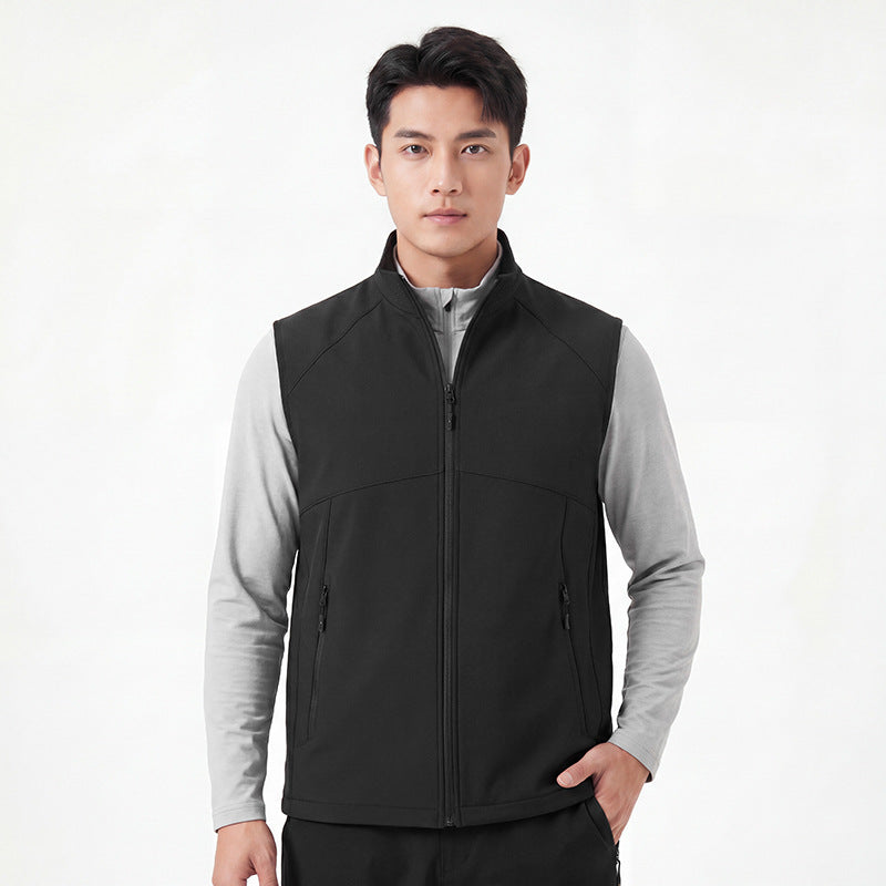 Herren Softshell-Weste mit Stehkragen, winddichter Performance-Softshell und strukturierter Innenseite Drune
