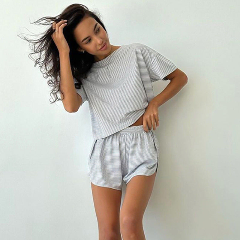 Damen stylisches Freizeit-Set mit lockerem Kurzarm-Top und Shorts Drune