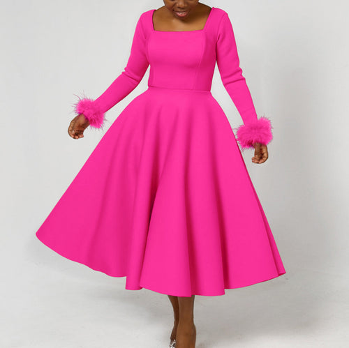 Damen Kleid mit quadratischem Ausschnitt und modischen Fuchsfell-Ärmeln Drune