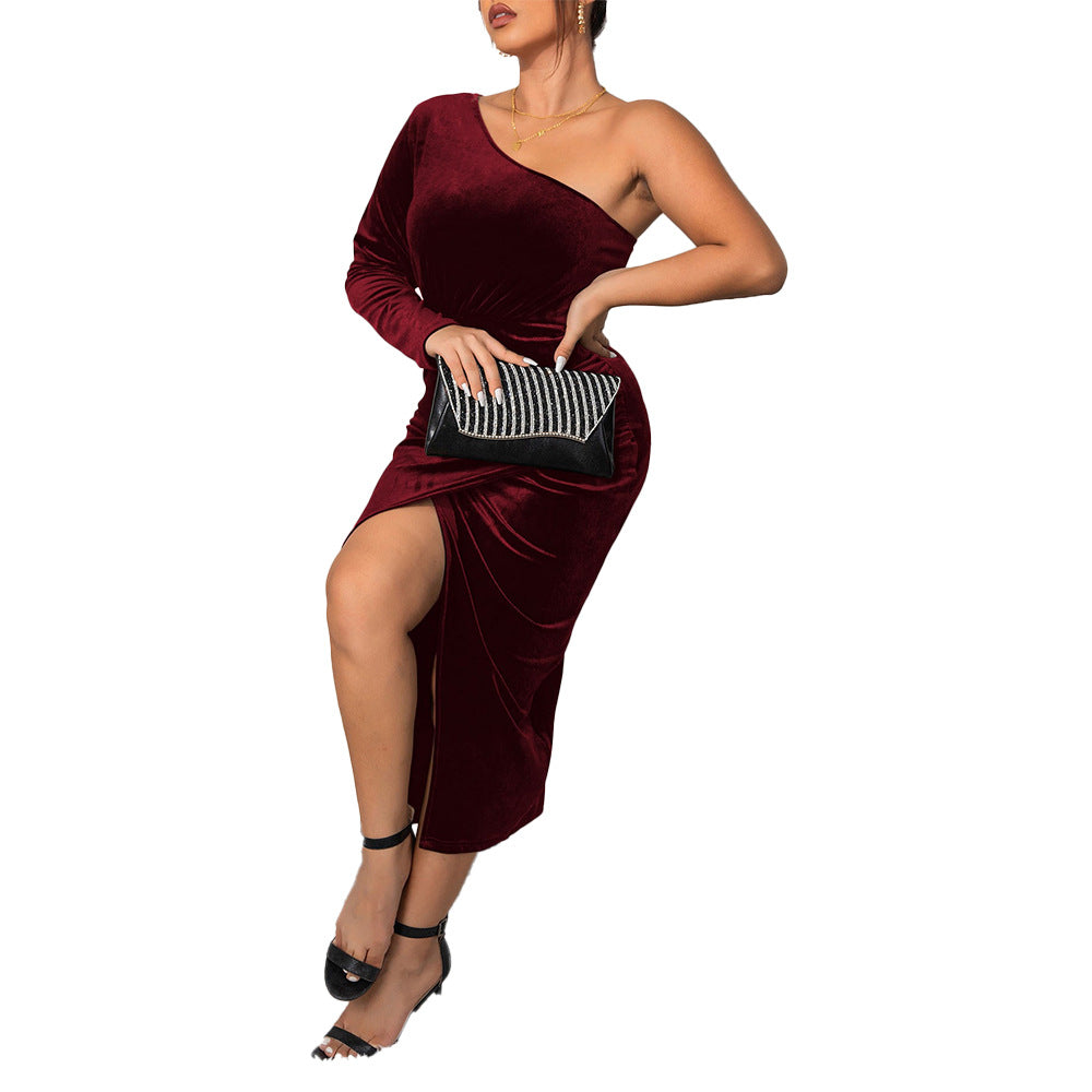 Damen Elegantes One-Shoulder Abendkleid mit Seitenschlitz und schimmerndem Samt Drune