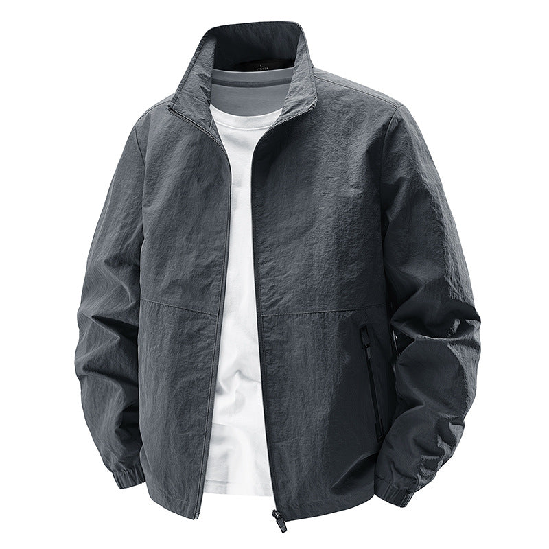 Herren Leichte Wind- und wasserabweisende Freizeitjacke mit Stehkragen und Reißverschlusstaschen Drune