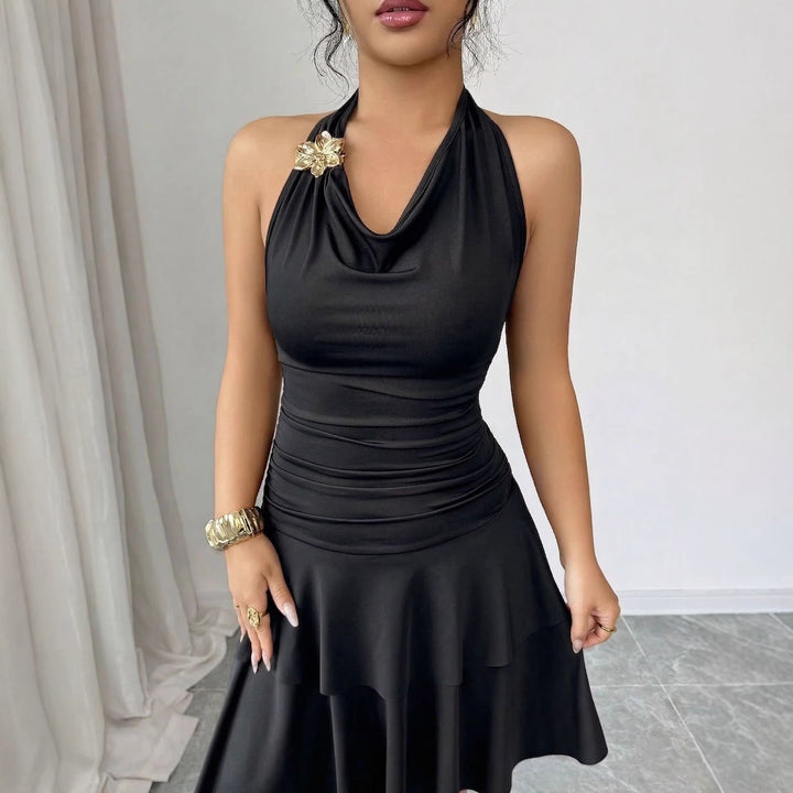 Damen nan Halter-Midikleid mit Wasserfall-Ausschnitt, taillierter Raffung und stufenweisem Volantrock Drune