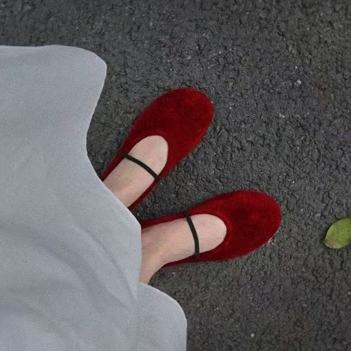 Damen elegante Ballerinas aus hochwertigem Wildleder mit flexiblem Riemchen Drune