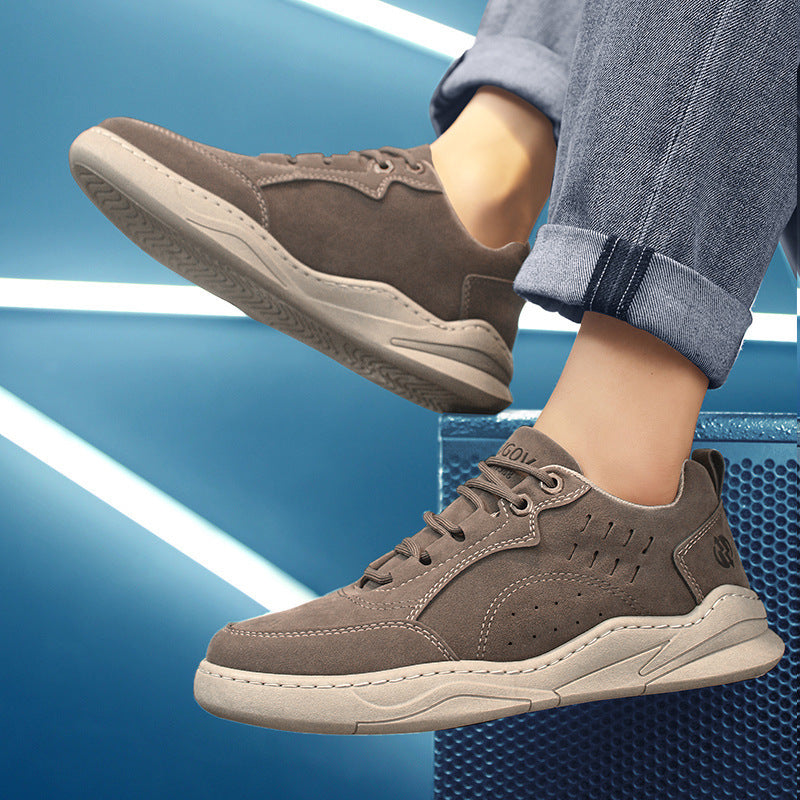 Herren urbaner Veloursleder-Optik City-Sneaker mit gelochter Seitenbelüftung und ergonomischer Plateaulaufsohle Drune