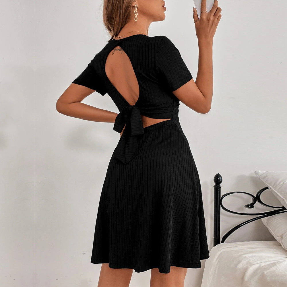 Damen Casual Kleid mit offener Rückenpartie und Schleifendetail Drune