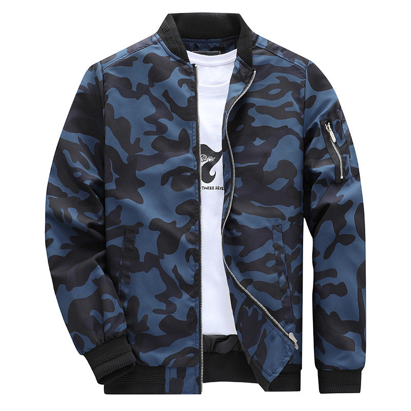 Herren Camouflage-Bomberjacke im Military‑Look mit Reißverschluss und Ärmel‑Utilitytasche Drune