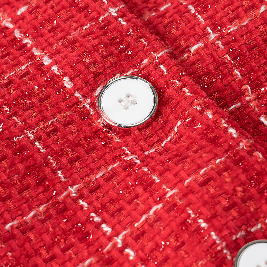Damen Kurzgeschnittener Bouclé‑Tweed‑Blazer mit Rundhals, Zierknöpfen und aufgesetzten Taschen Drune