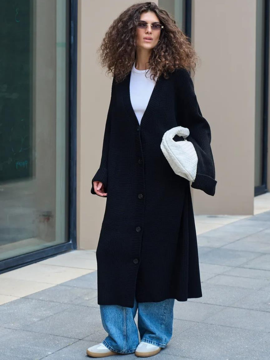 Damen Modischer Strickmantel mit weitem Schnitt und innovativen Knopfdetails Drune
