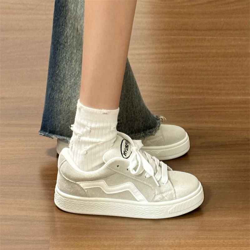 Damen Sneakers aus hochwertigem Wildleder mit rutschfester Sohle Drune