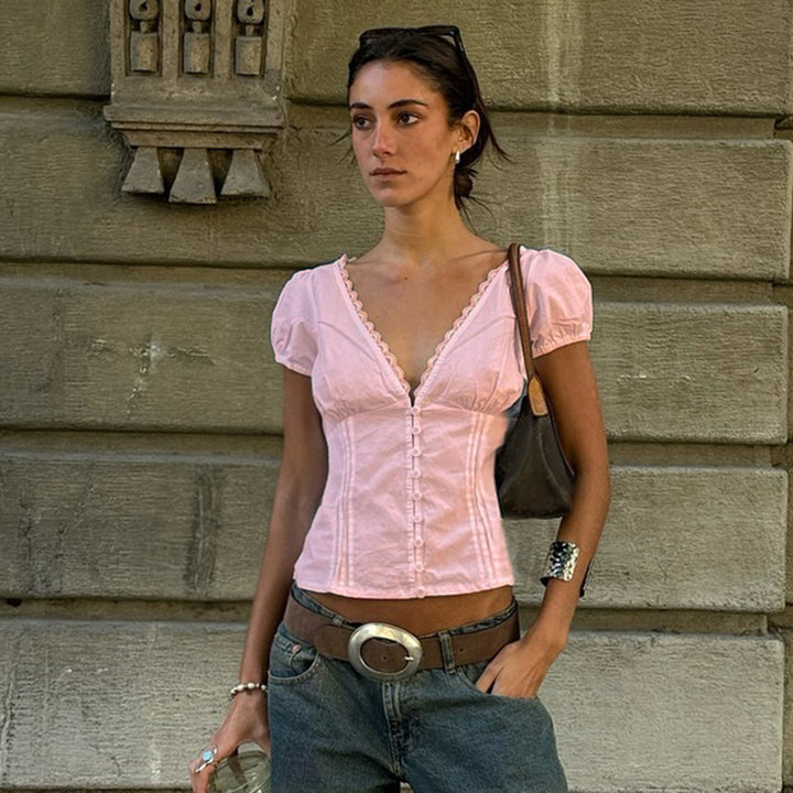 Damen kurzärmliges Hemdblusenshirt mit tailliertem Schnitt und eleganten Raffungen Drune