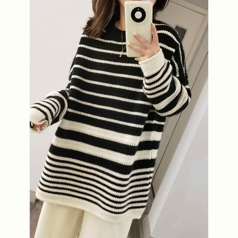 Damen Oversize-Longpullover aus grobem Streifenstrick mit Rundhalsausschnitt Drune