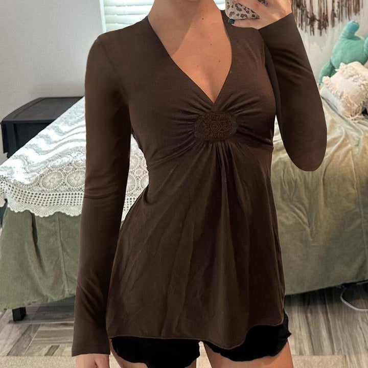 Damen nan figurbetontes Langarmshirt mit Drapé-Vorderteil und gehäkelter Mittelapplikation Drune