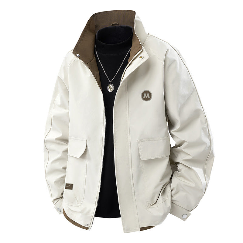 Herren Kurz geschnittene Softshell‑Utility‑Jacke mit Stehkragen und Pattentaschen Drune