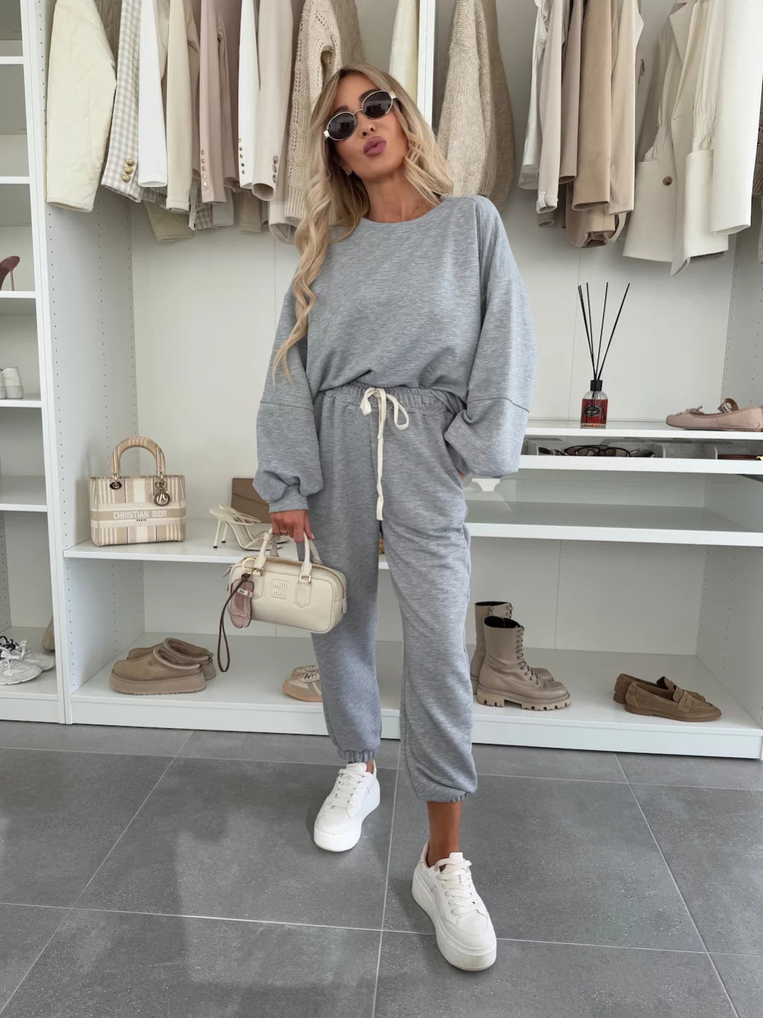 Damen Oversized Loungewear-Set aus weich angerautem Sweat mit Kordelzug-Jogginghose und relaxed Pullover Drune