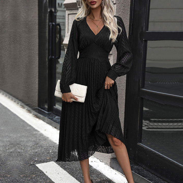 Damen Midi-Kleid mit eleganter Rüschung und figurschmeichelndem Design Drune