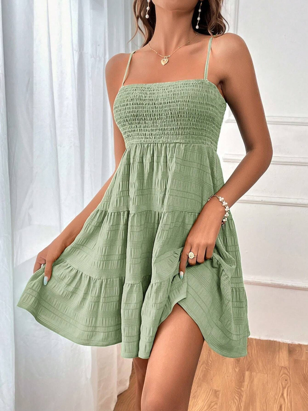 Damen Freizeitkleid mit Schmalen Trägern und Rüschendetails Drune