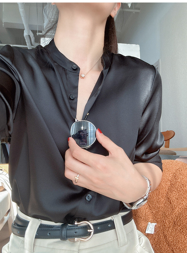Damen Elegante satinierte Bluse mit knöpfbarem Ausschnitt Drune