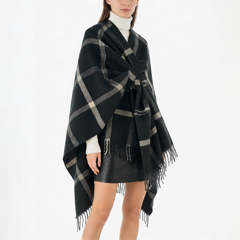 Damen Cape‑Poncho mit integriertem Bindegürtel, kastiger Oversize‑Silhouette und Fransensaum Drune