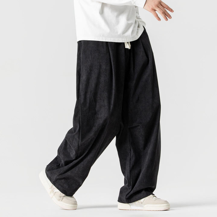 Herren Weit geschnittene Cordhose mit Bundfalten, Tunnelzug und lässiger Baggy‑Silhouette Drune