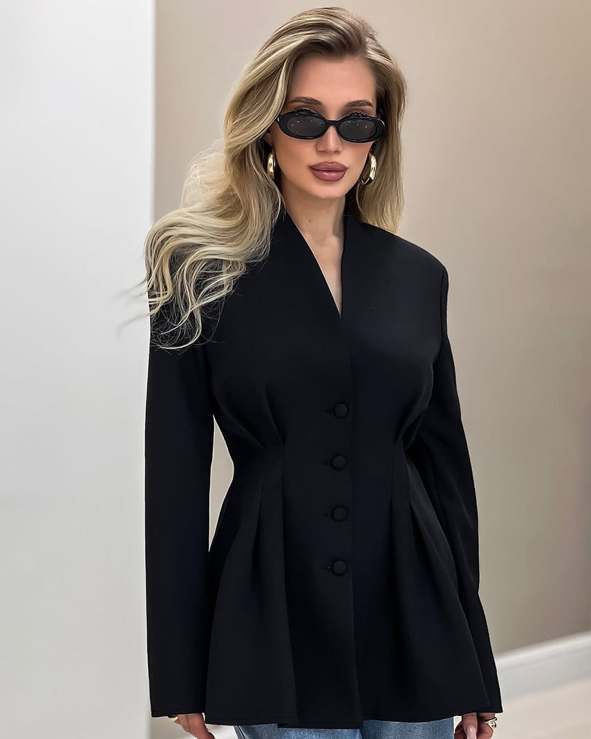 Damen nan figurbetonter Blazer mit Wiener Nähten, bezogenen Knöpfen und taillierter Falten-Silhouette Drune